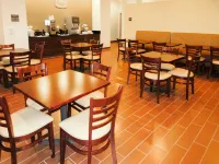 Sleep Inn & Suites West-Near Medical Center - breakfast