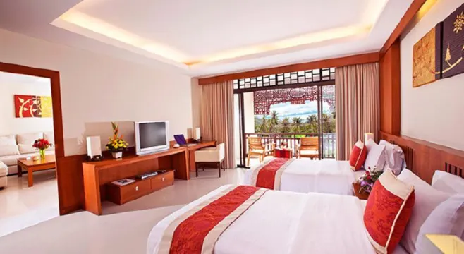 ห้องดีลักซ์ริมสระว่ายน้ำ - ทวิน