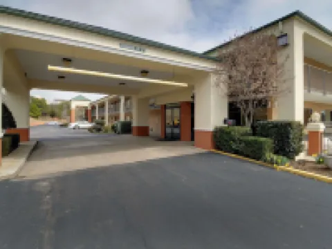 凱藝套房酒店 克拉克斯維爾酒店