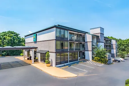 Quality Inn Columbus Near Fort Benning Отели рядом с достопримечательностью «Columbus State University Department of Theater»