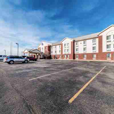 Comfort Suites South Hotel Exterior