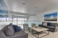 Oceanside Marina Suites - A Waterfront Hotel Hotel a Oceanside