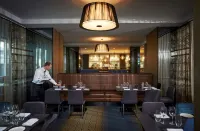 Rydges Sydney Airport Hotel - breakfast