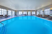 Hampton Inn & Suites Providence/Warwick-Airport فنادق في وارويك