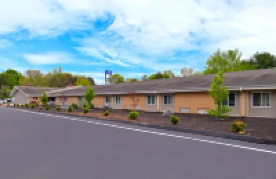 Motel 6 Putnam, CT