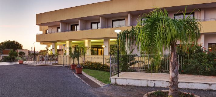 Grand Hotel Sofia Hotels in Province of Syracuse