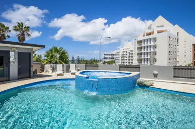 Alexandra on the Pacific Hotels near Alex Forest Conservation Park