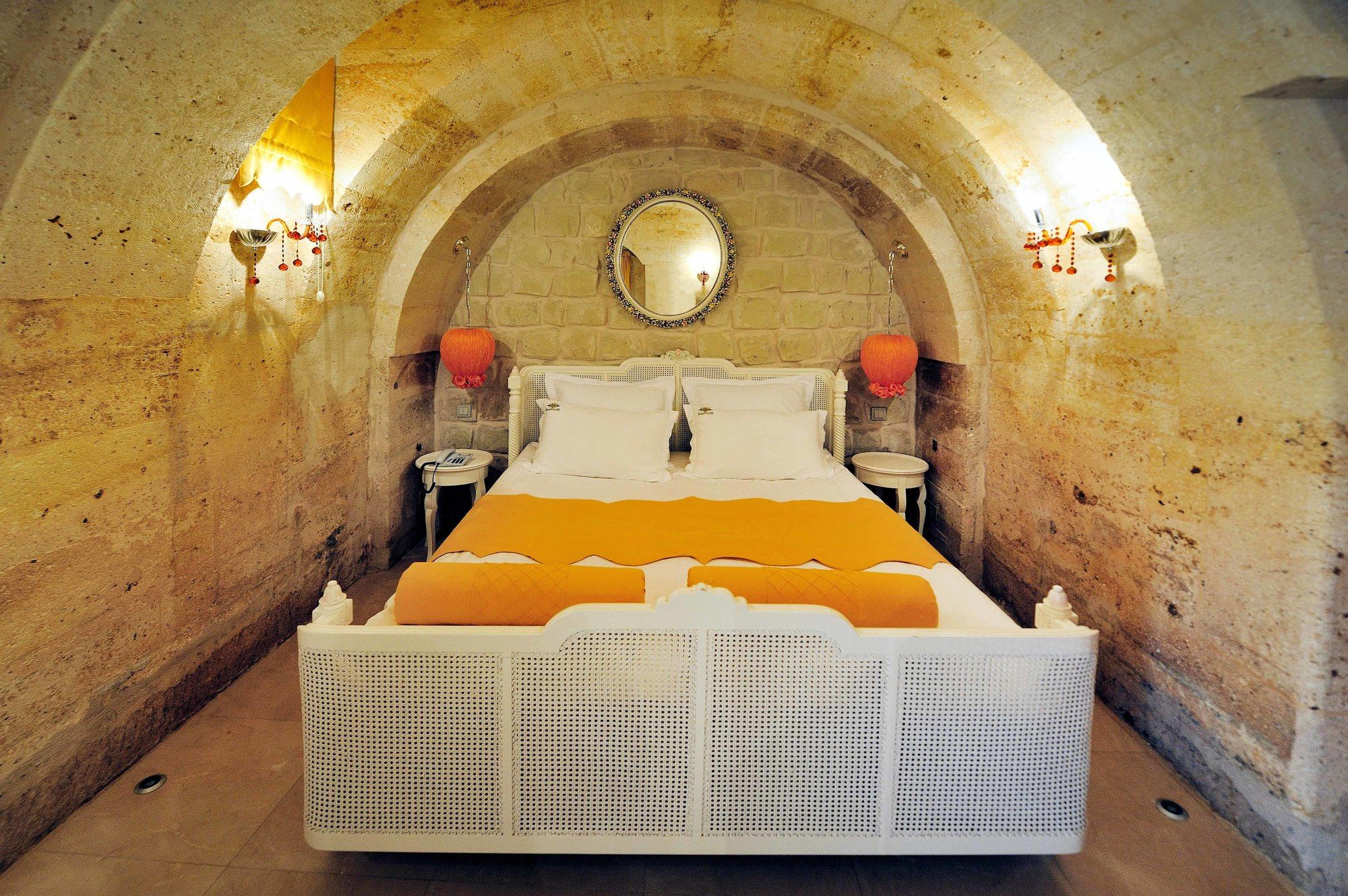 Anatelein Boutique Cave Hotel