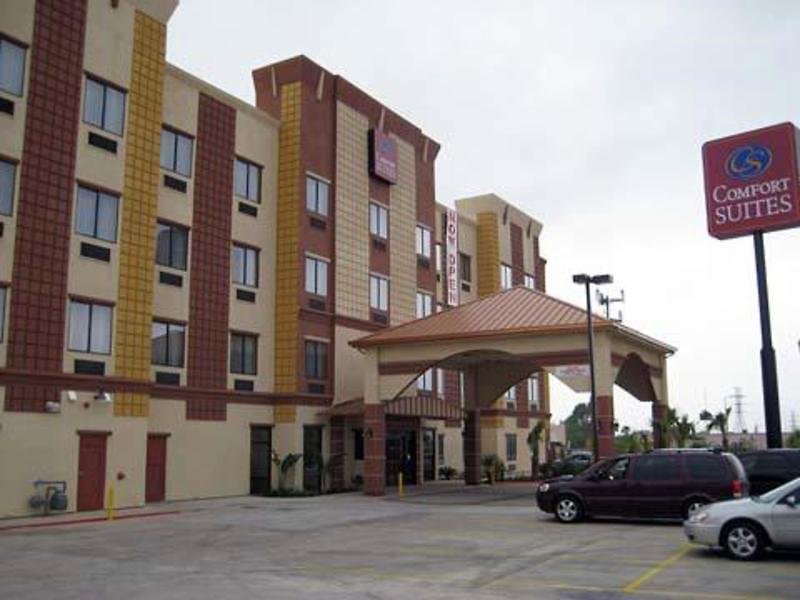 Amerik Suites Laredo at Mall Del Norte