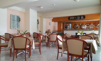 Mandalena Hotel Apartments