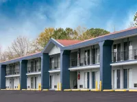 Super 8 by Wyndham Locust Grove Hotels in Locust Grove