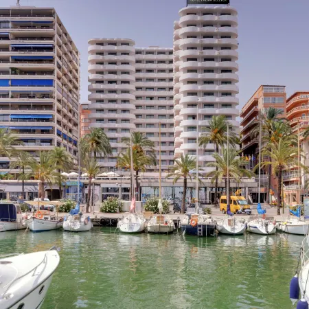Hotel Palma Bellver, Affiliated by Meliá Отели рядом с достопримечательностью «Старый город»