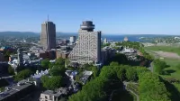 Hôtel le Concorde Québec Hotels near Stade CANAC