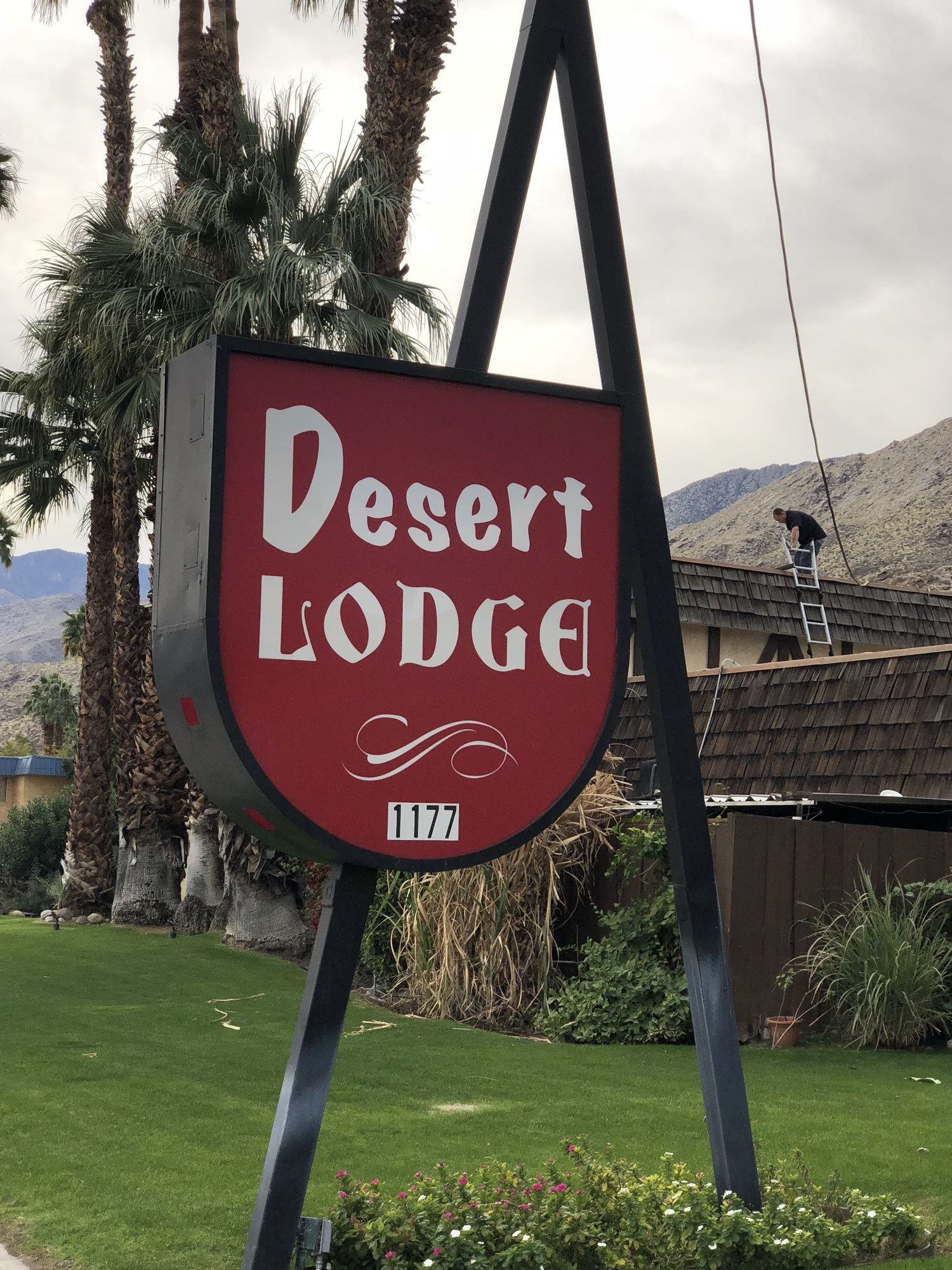 Desert Lodge