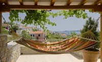 Konstantina Studios فنادق في Alonnisos