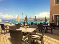 Perla Rossa Hotels in Л'Іль-Русс
