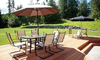 Maple View Bed and Breakfast - Housity