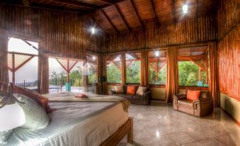 Arenal Waterfall Lodge