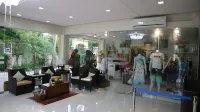 Puerto Del Sol Beach Resort Hotel di Bolinao