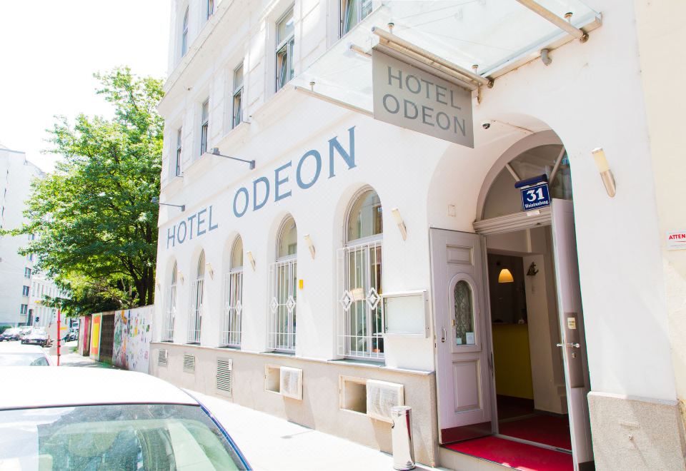 hotel overview picture