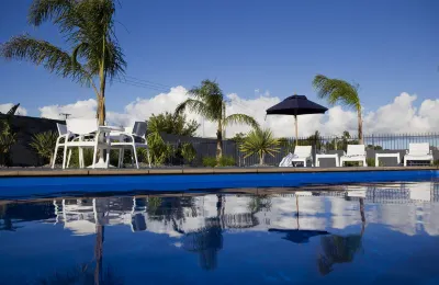 Motel Oasis Hotels near Tairawhiti Museum