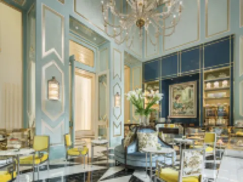 フォーシーズンズ ホテル ジャカルタ ジャカルタのホテル