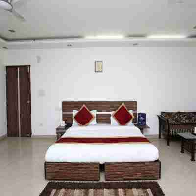 Lotus Park Hotel Rooms