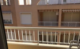 Apartment with 2 Bedrooms in Guardamar del Segura, with Furnished Balc