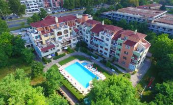 Varna Inn Sea Park Apartments