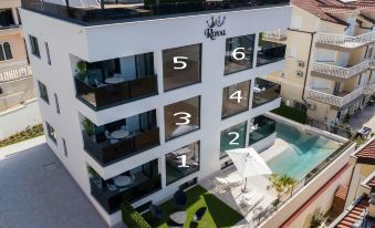 Luxury Apartments Royal M with Pool