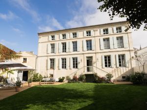 La Tillaie : Chambres d'hôtes de charme avec SPA et massages entre La Rochelle et Royan en Charente-Maritime