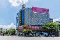 7Days Inn Chain Hotel (Luoding Central) Hotel dekat Luoding Gymnasium