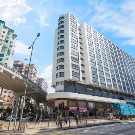 Metropark Hotel Mongkok Отели рядом с достопримечательностью «Стадион «Монг-Кок»»