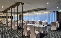Carlton Hotel - breakfast