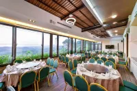 Yundeng Landscape Hotel - 4 Yıldız