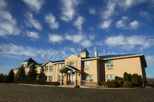 Pilgrim Inn Hotels in Caronport