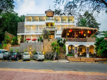 Saravoan-Kep Hotel