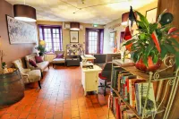 Hôtel le Bayeux Hotels in Ellon