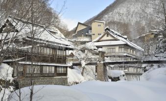 Takaragawa Onsen Ousenkaku