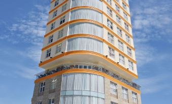 Nhat Minh Hotel and Apartment