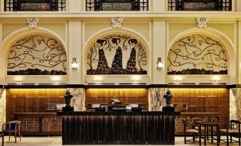 Grandezza Hotel Luxury Palace