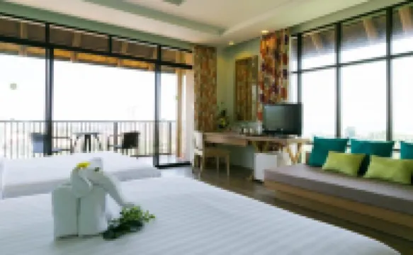 กะรน ภูนาคา รีสอร์ท