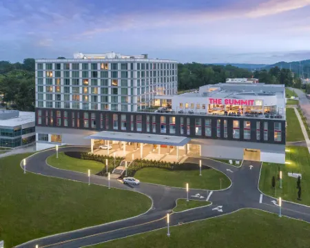 The Summit Hotel Hotels in Cincinnati