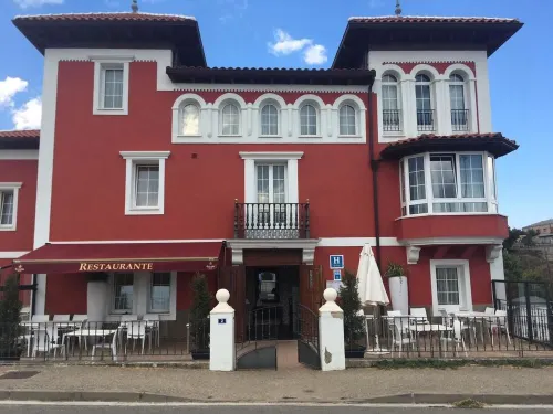 Hotel Restaurante Puente Romano Hotels in Quincoces de Yuso