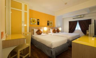 The Inn Saladaeng