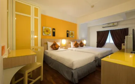 The Inn Saladaeng