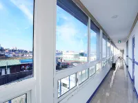 James Blue Hostel