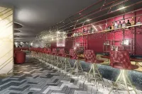 Elexus Hotel Resort & Spa & Casino - bar
