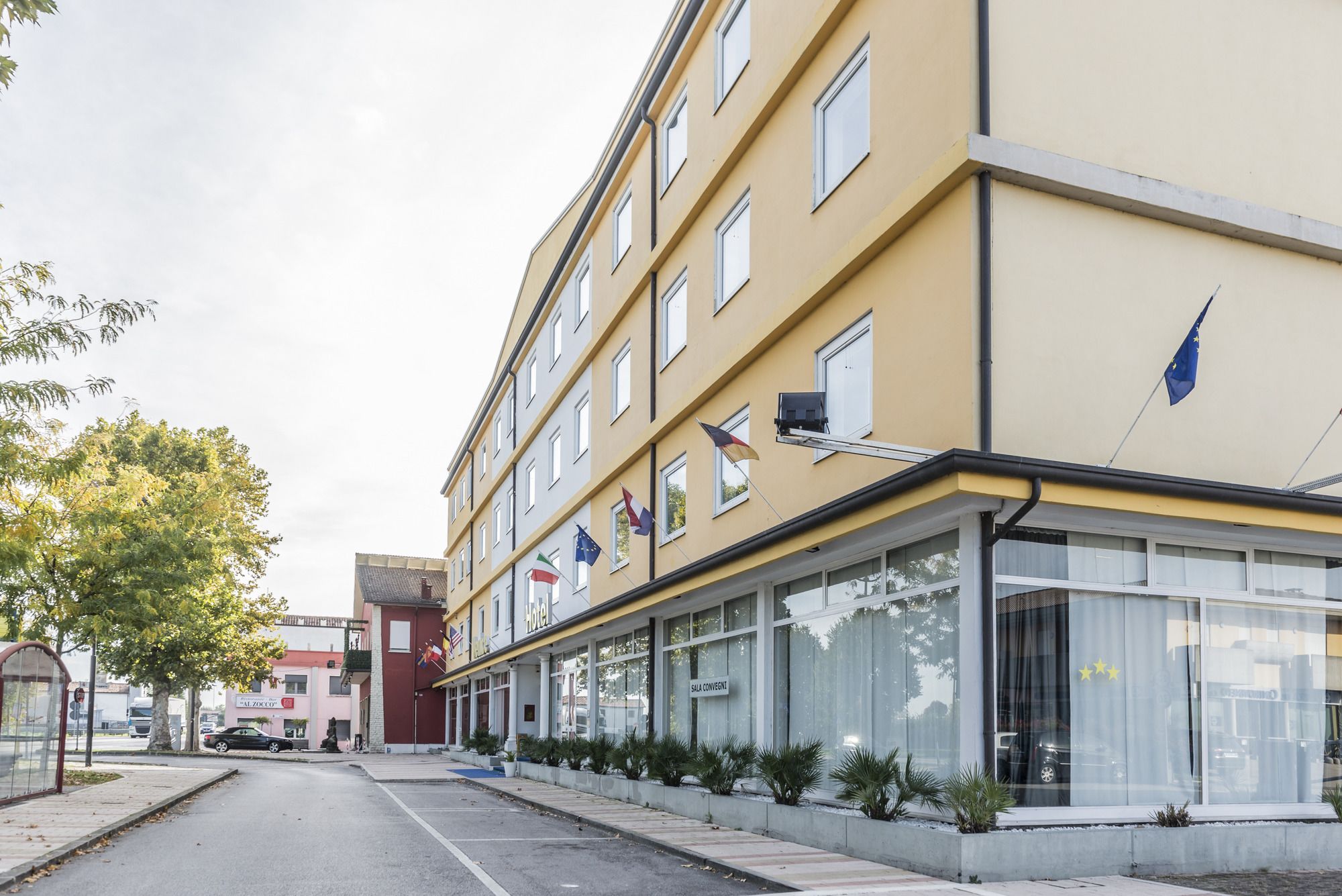 гризеньянно ди цокко. Daniele zocco italy. цокко. цокко. цокко.