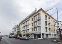 Fumah Hotel Shah Alam